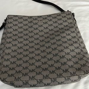 Authentic Michael Kors cross body